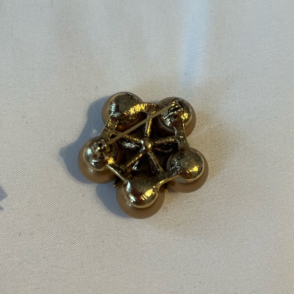 Star/flower brooch - Picture 3 of 3